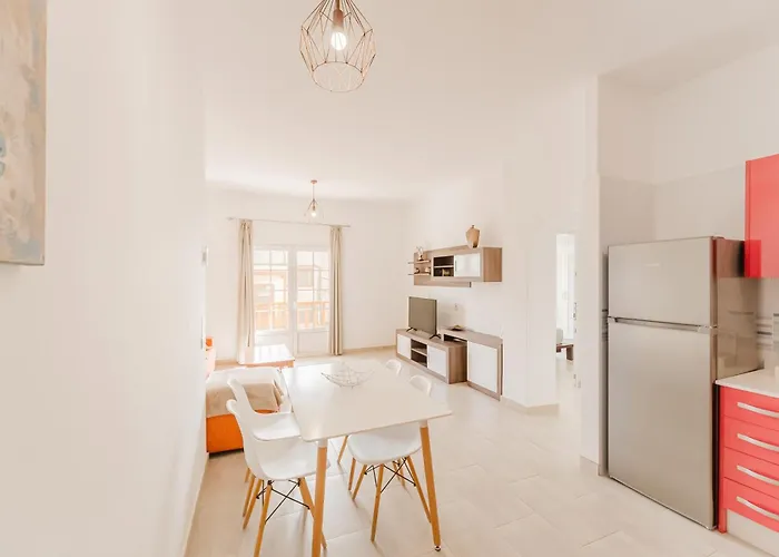 Old Town Reina Sofia 1 شقة *